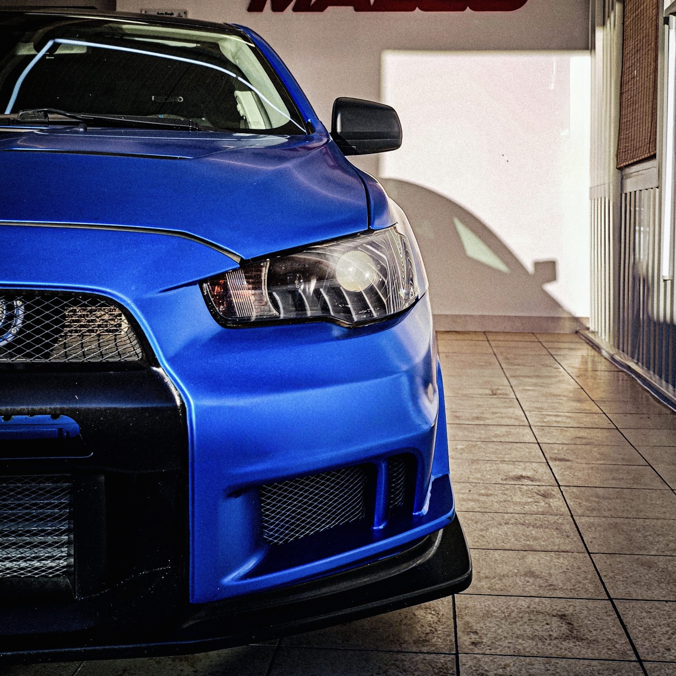 Polírozott autó fényezése az AutoArt Autókozmetikában Körmenden